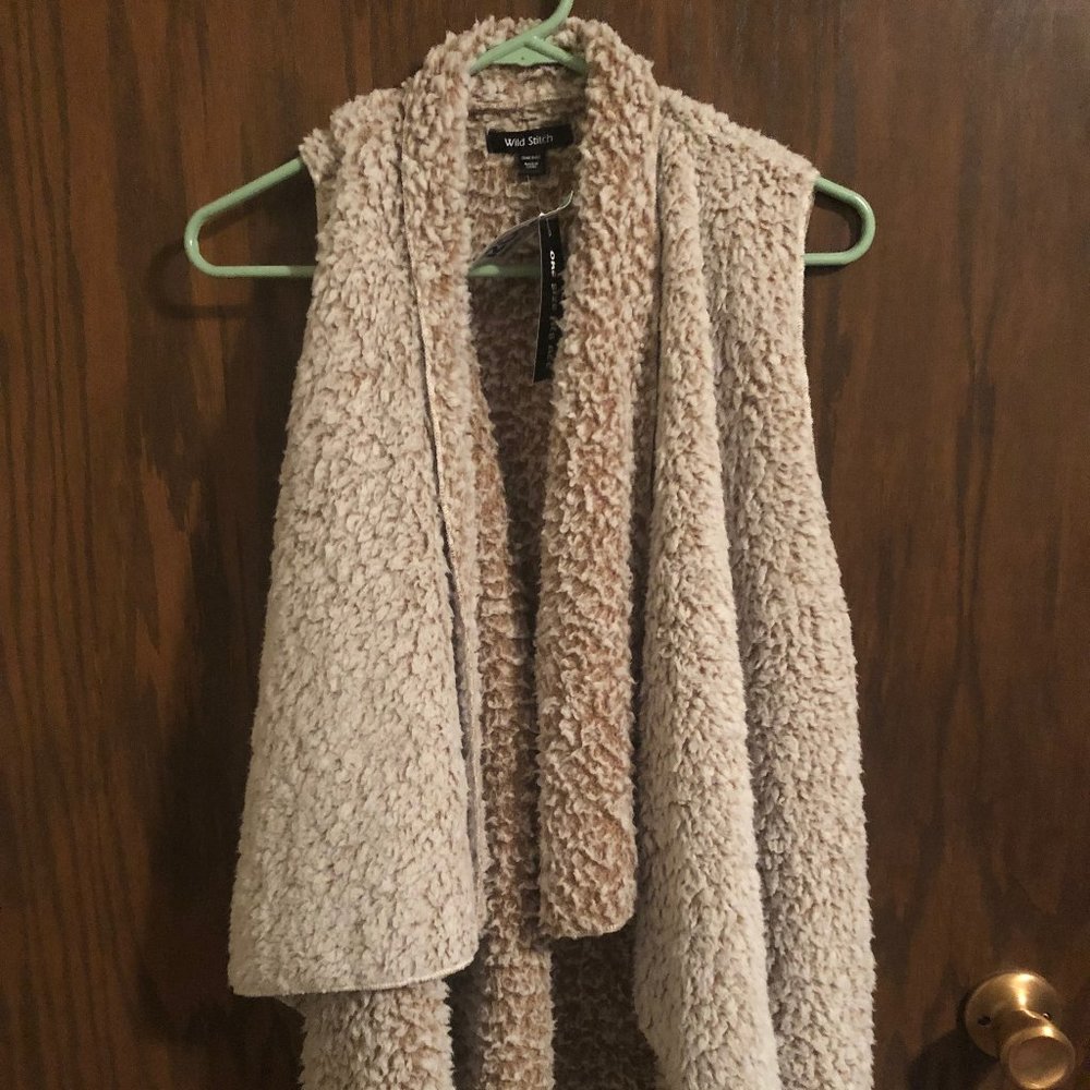 Brand New Women Fleece Vest